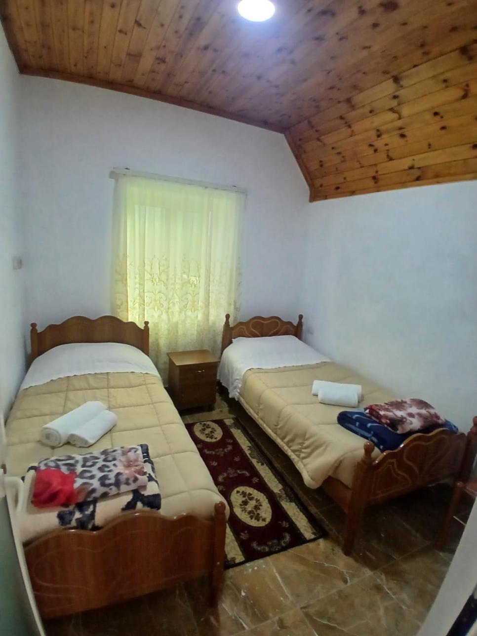 Bujtina Milani Bed & Breakfast Shkoder Exterior photo